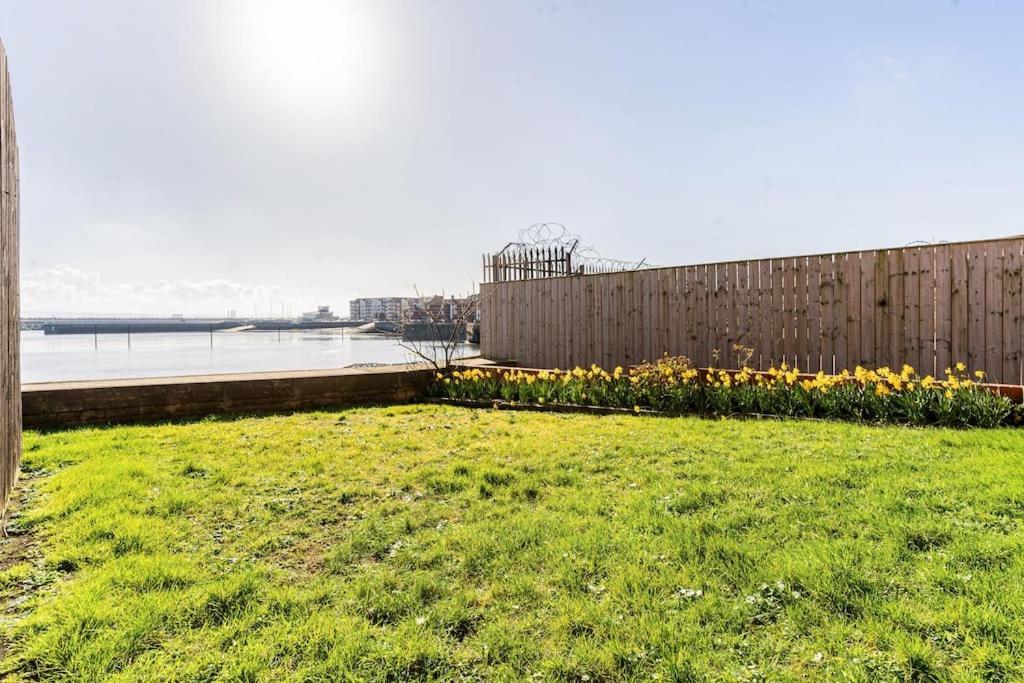 Stunning Ground Floor Hartlepool Marina Apartment Екстер'єр фото